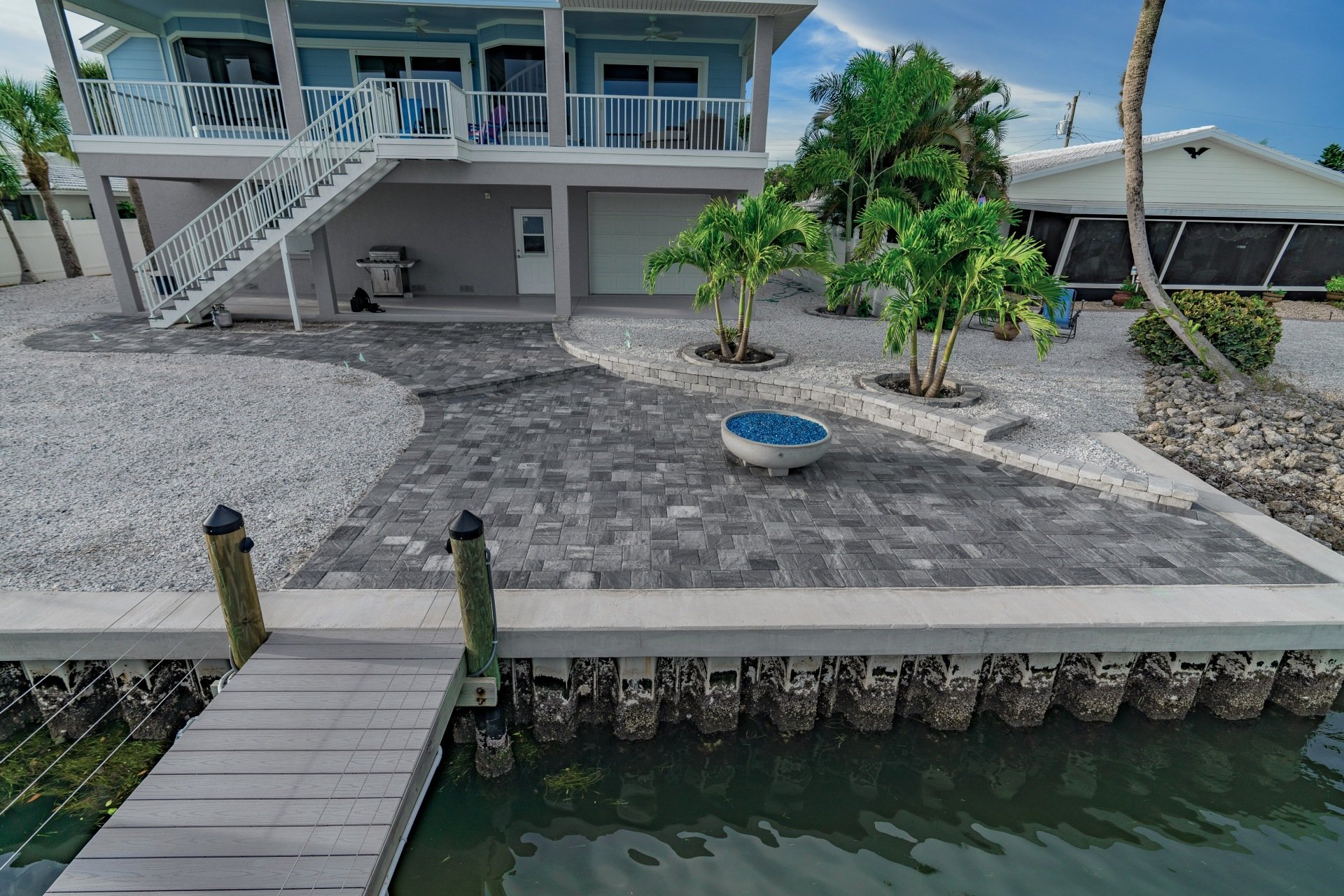 Retaining Walls Sarasota, FL Custom Pavers of Southwest Florida