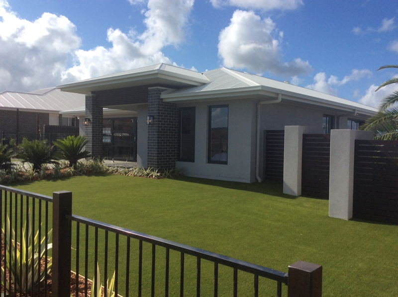 Timber Fencing Hervey Bay Fraser Coast DC Fencing