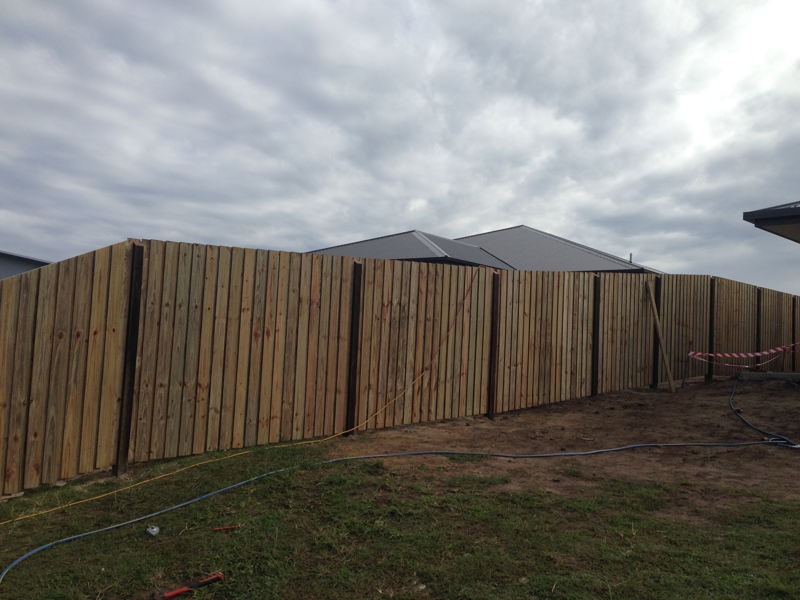 Timber Fencing Hervey Bay Fraser Coast DC Fencing
