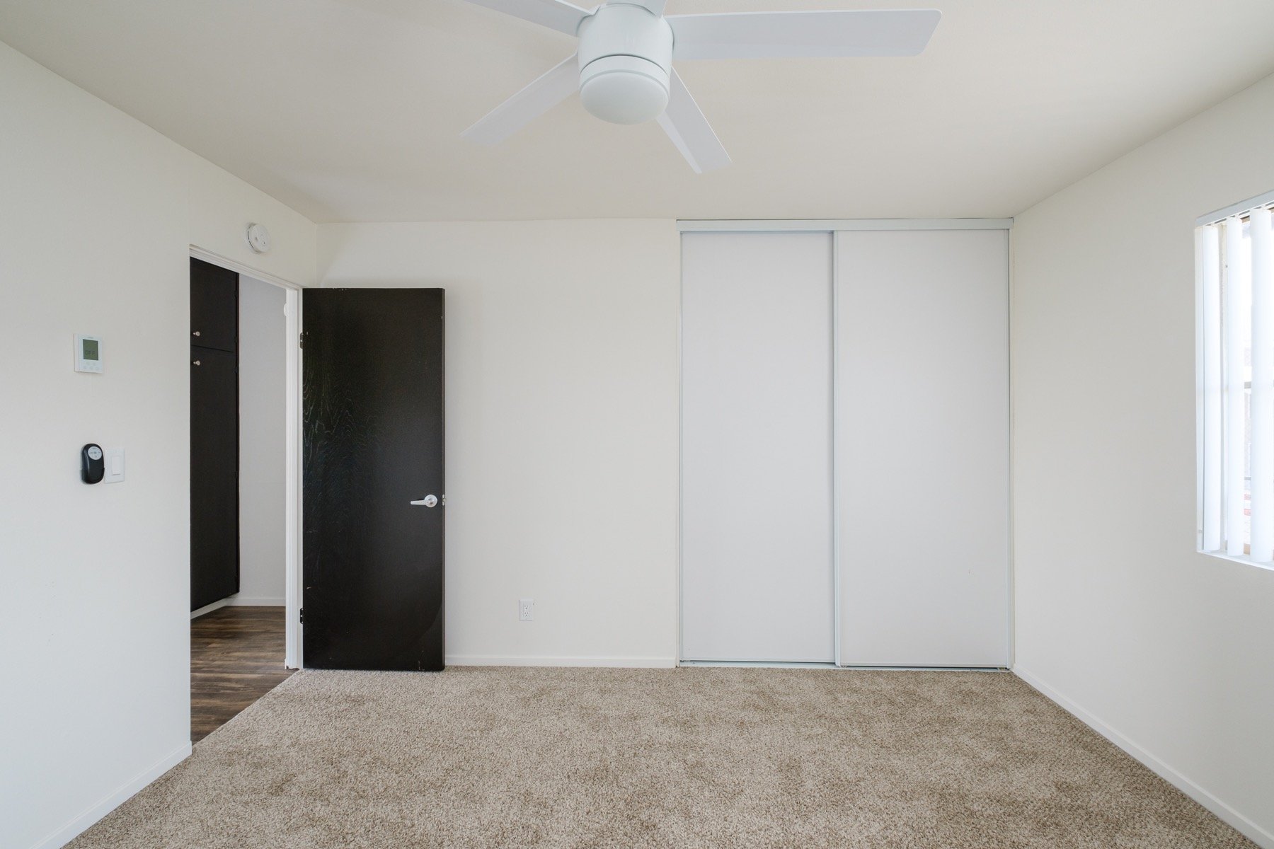 San Diego, CA Apartments for Rent Mission Hills View Online