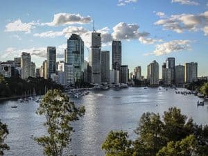Laying_turf_in_winter_0000_Brisbane-city-winter