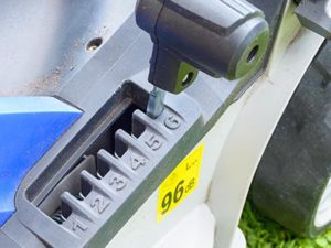 preparing_your_lawn_for_winter_mower_height