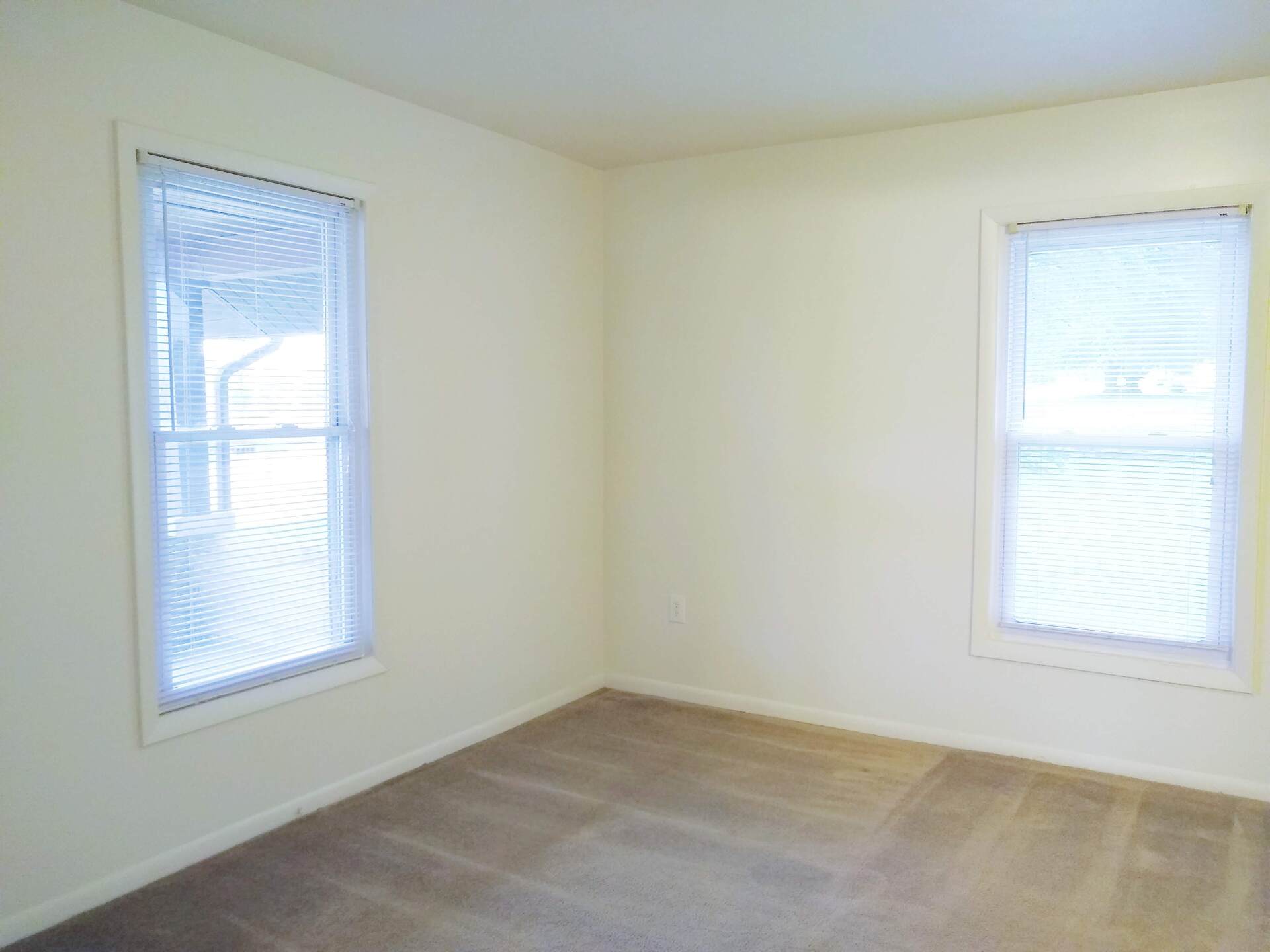 Rogers Street Apartments