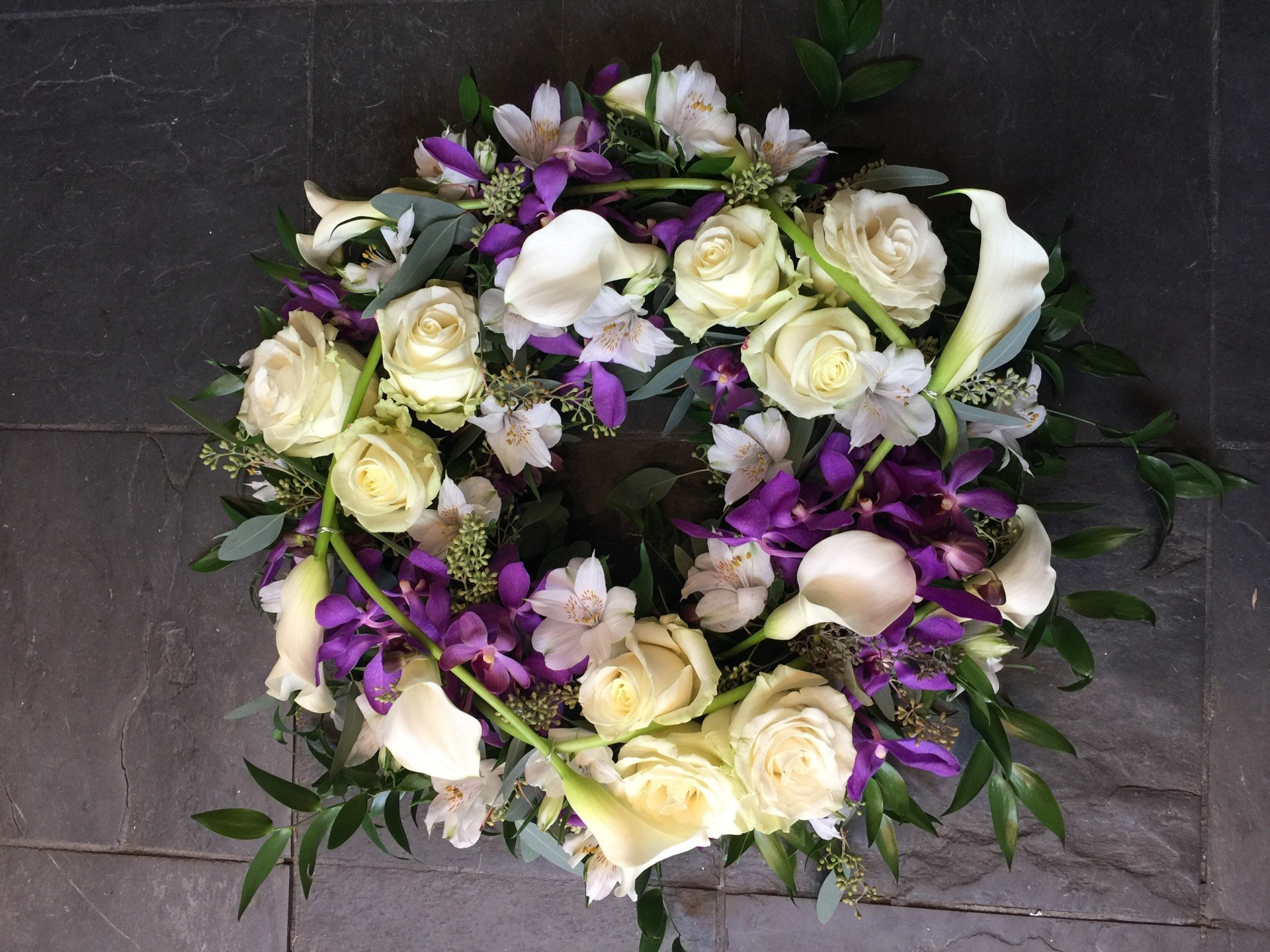 Sympathy Flowers, Funeral flowers Manchester City Centre Flowerstyle