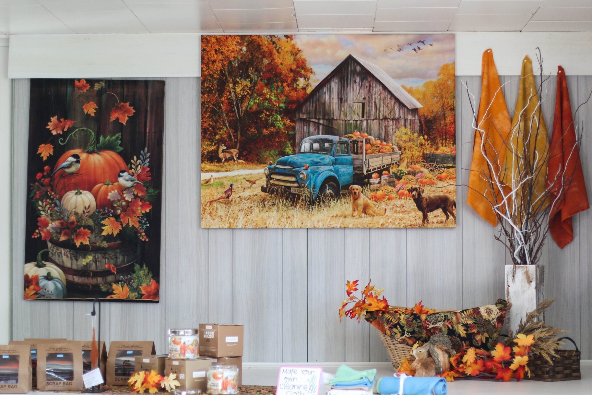 Fabric Store BirdinHand, PA BirdinHand Fabric