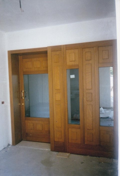 Porte ingresso conegliano treviso gardenal giacca serramenti Porta ingresso vetro antisfondamento