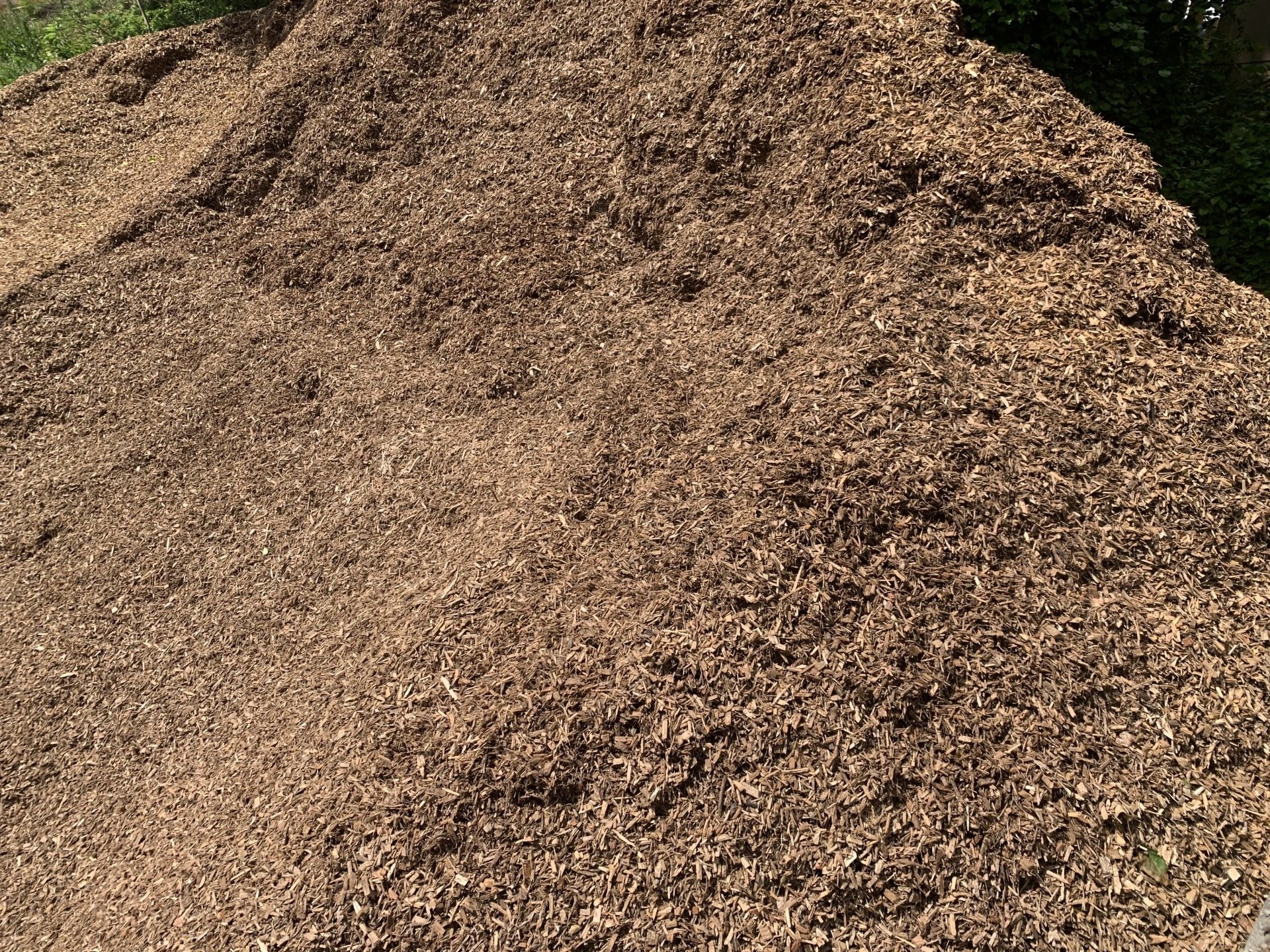 Mulch for Sale WinstonSalem & Oak Ridge, NC Black Sand Company