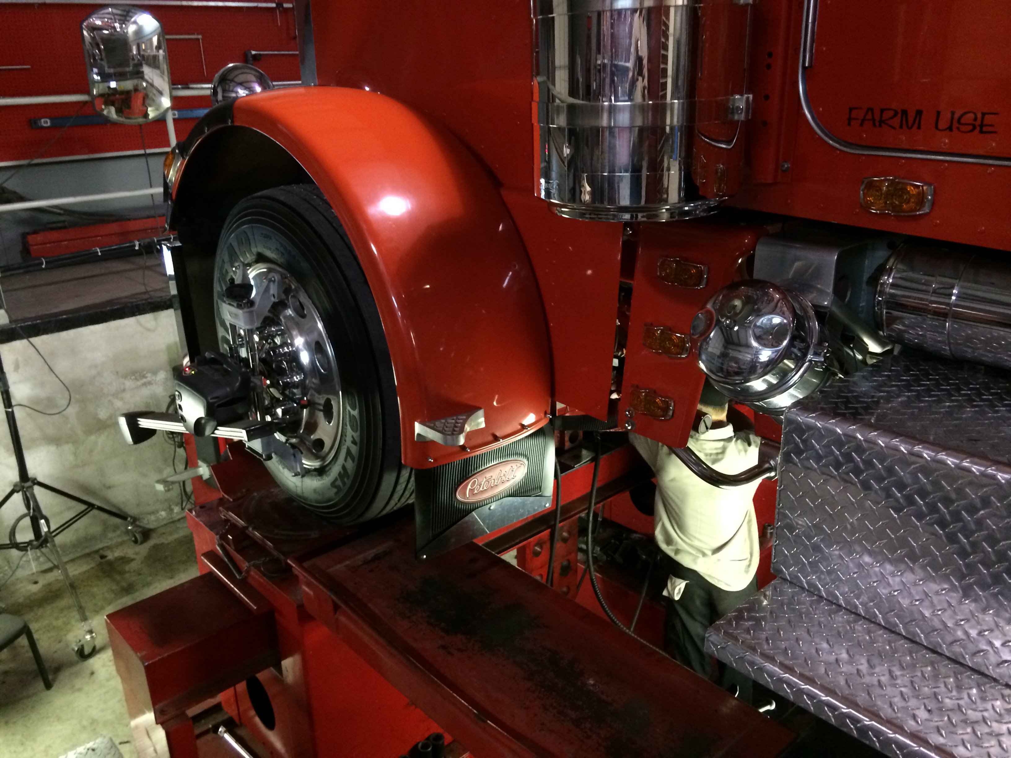 Semi Truck Alignment Shop Little Rock, AR 3 Axle Alignment