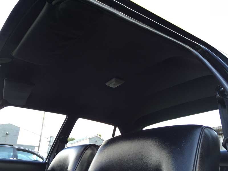 roof interior black upholstery in american muscle car