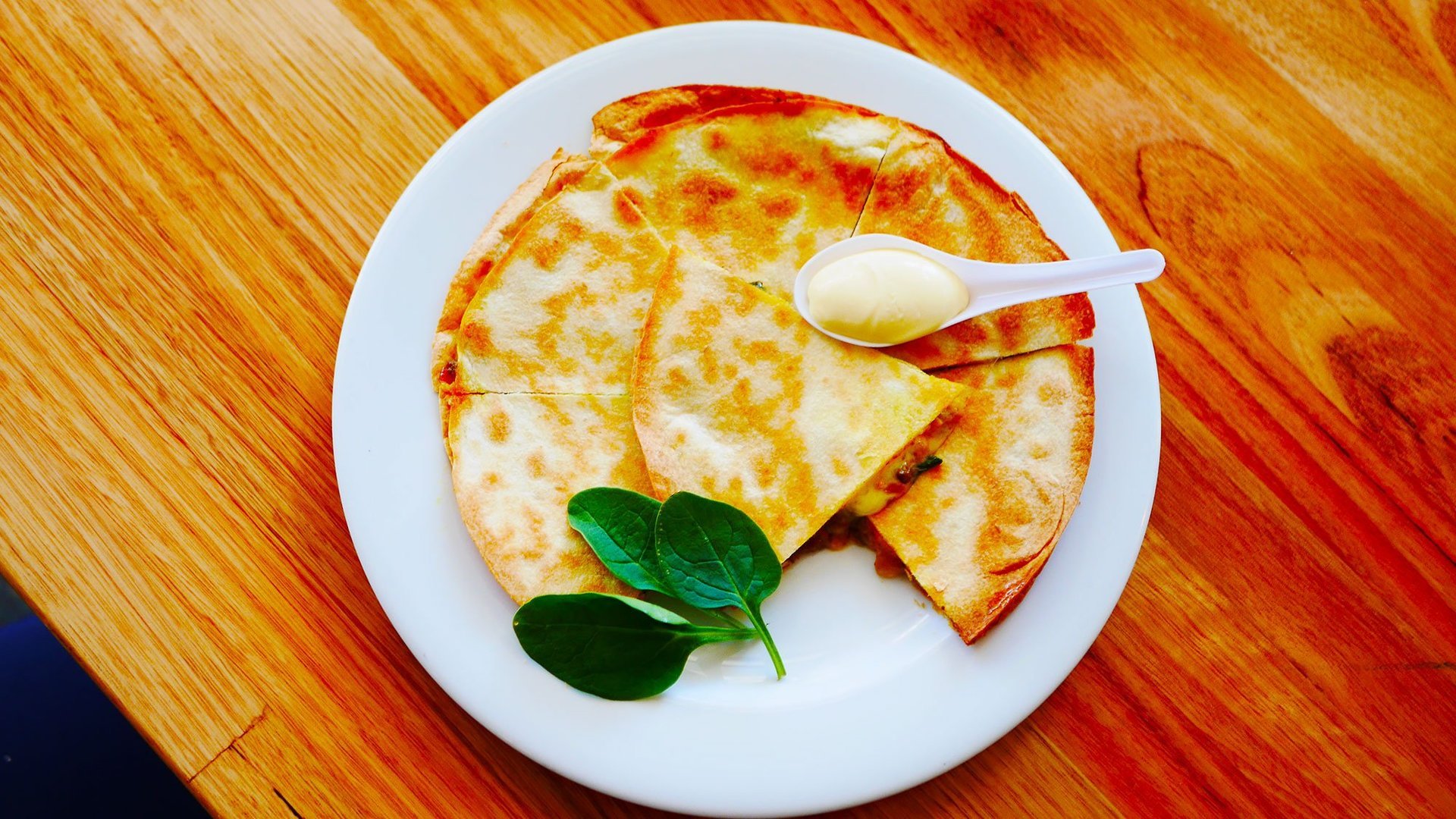 Chop 'n Chill Street Eats: Indian Curry Beef Quesadilla