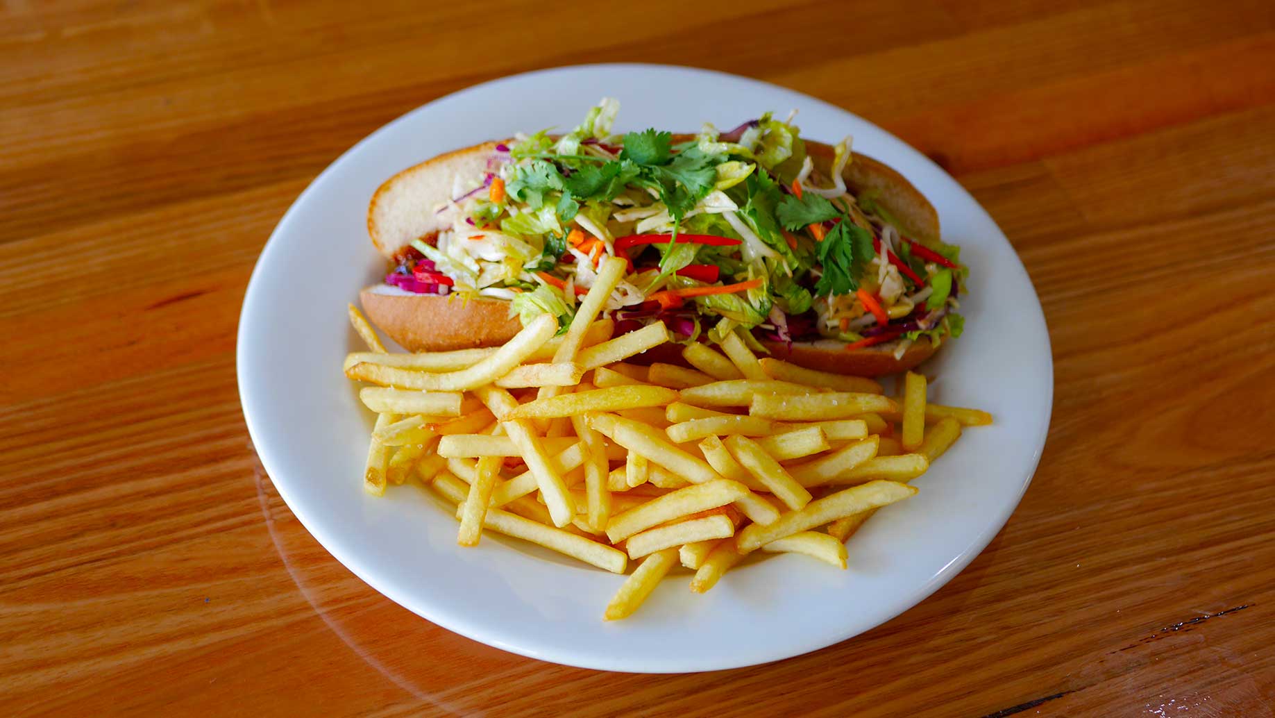 German Viet Roll – Bratwurst Sauerkraut