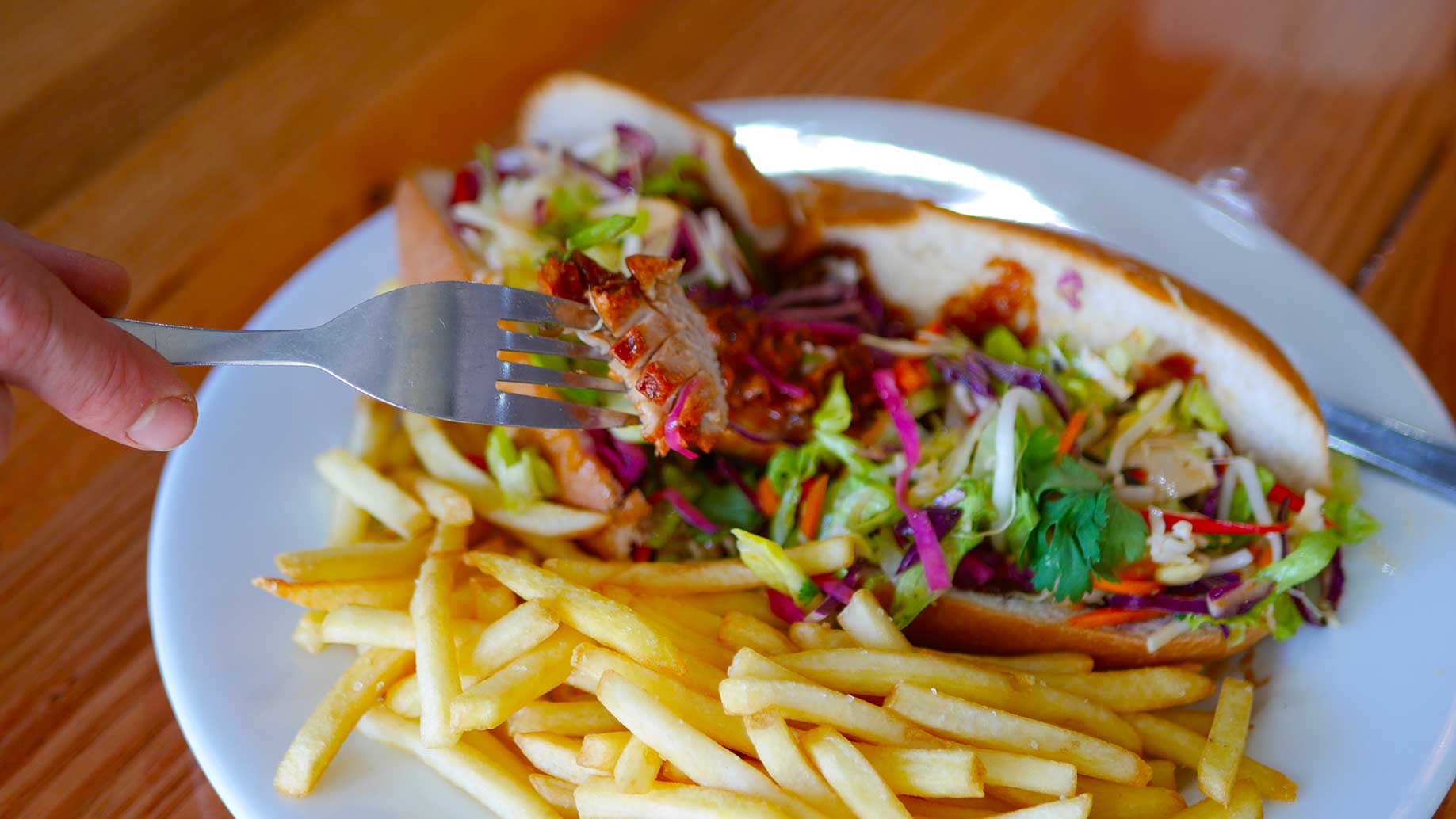 German Viet Roll – Bratwurst Sauerkraut