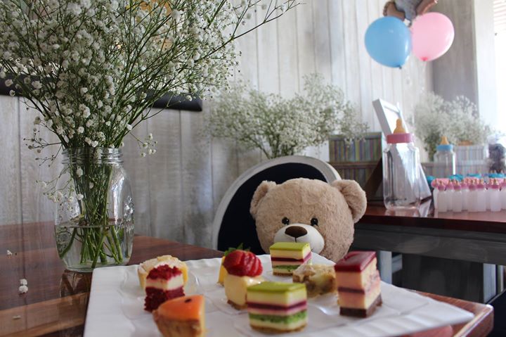 Chop 'n Chill Restaurant Deserts