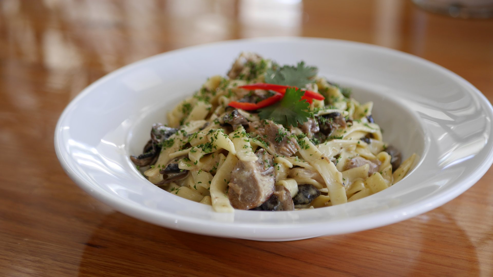 Street Eats Gallery – Italian Ham Hock Cabonara - Image 4