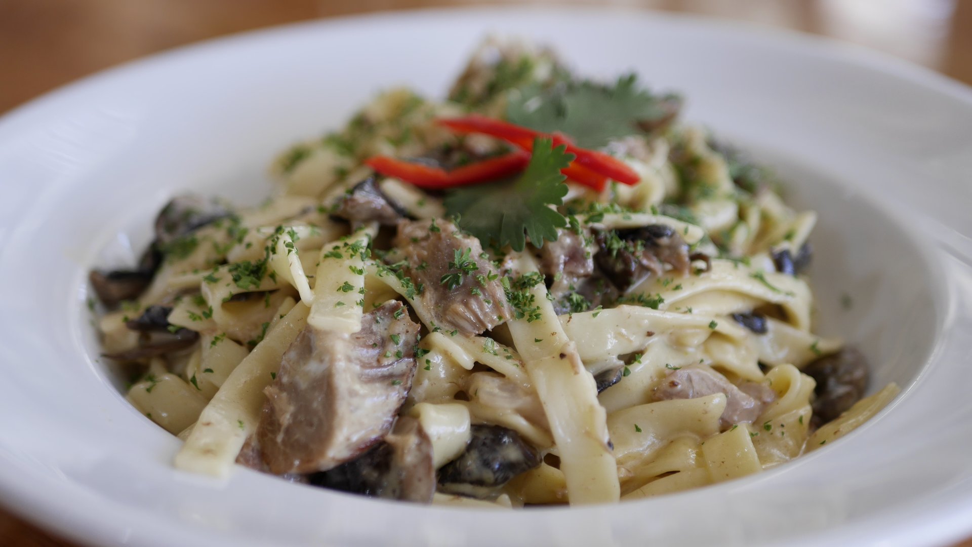 Street Eats Gallery – Italian Ham Hock Cabonara - Image 11