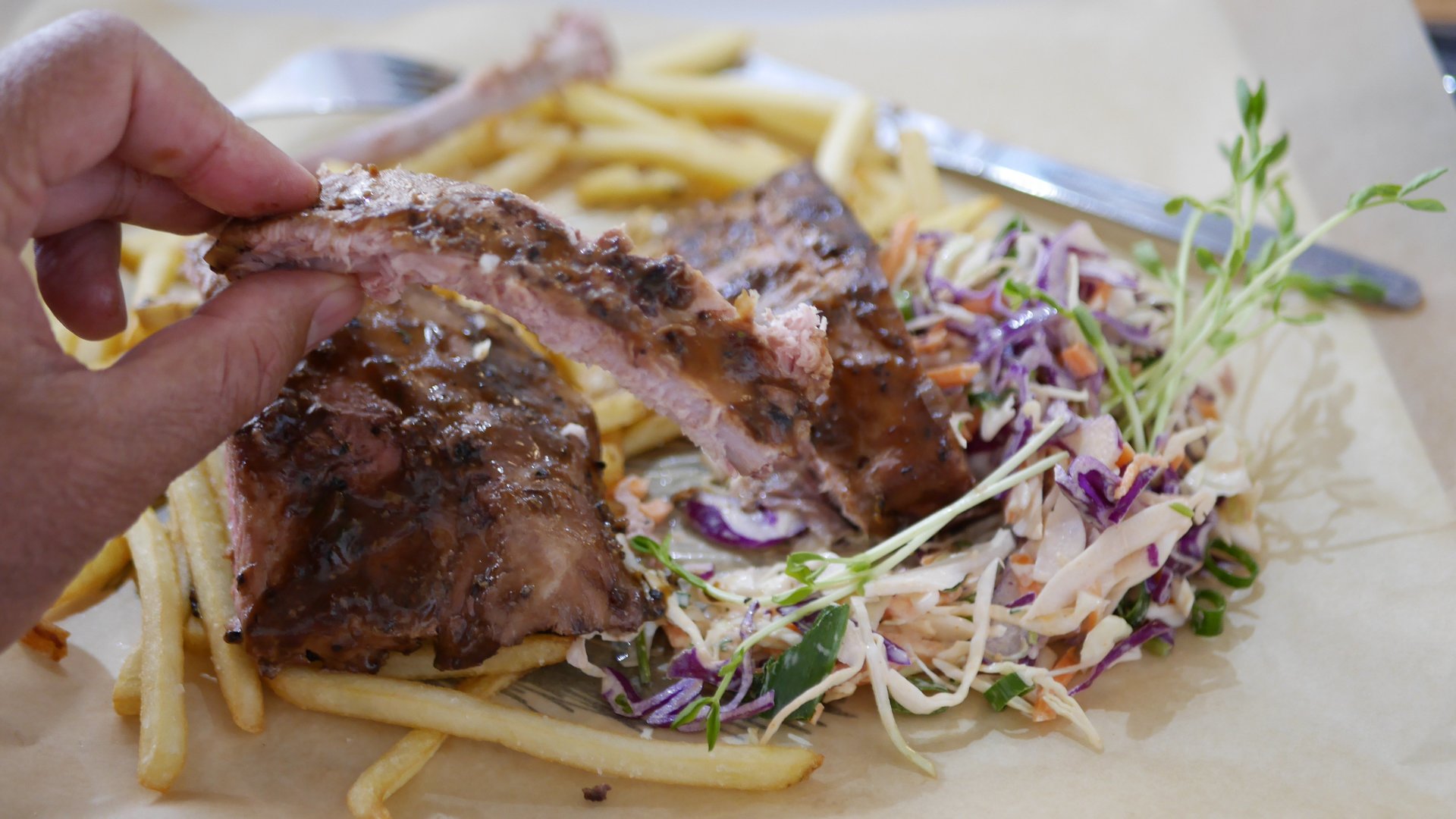 Street Eats - USA Black Pepper Pork Ribs with Slaw & Chips.