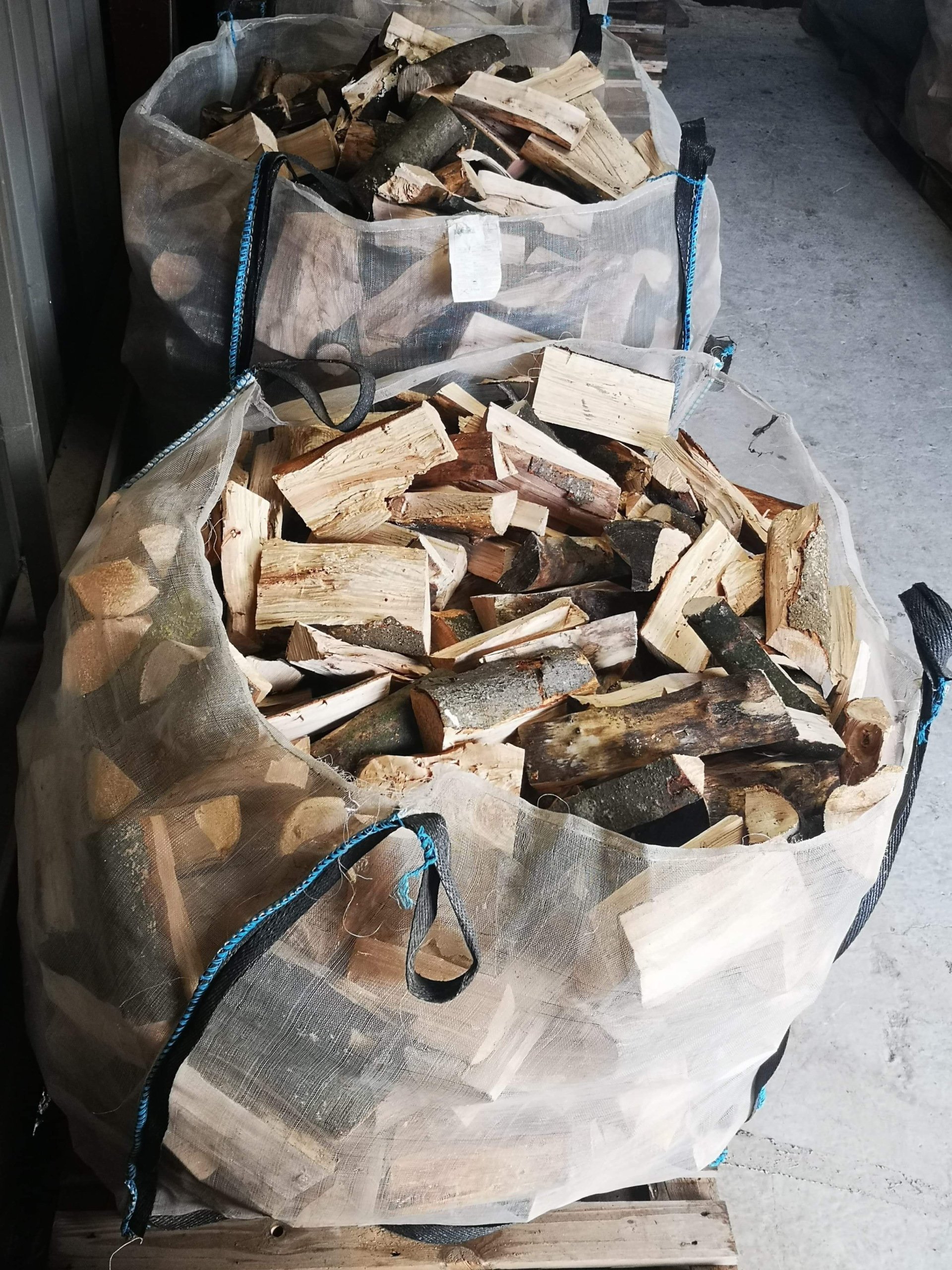 Highquality firewood in Ballindalloch