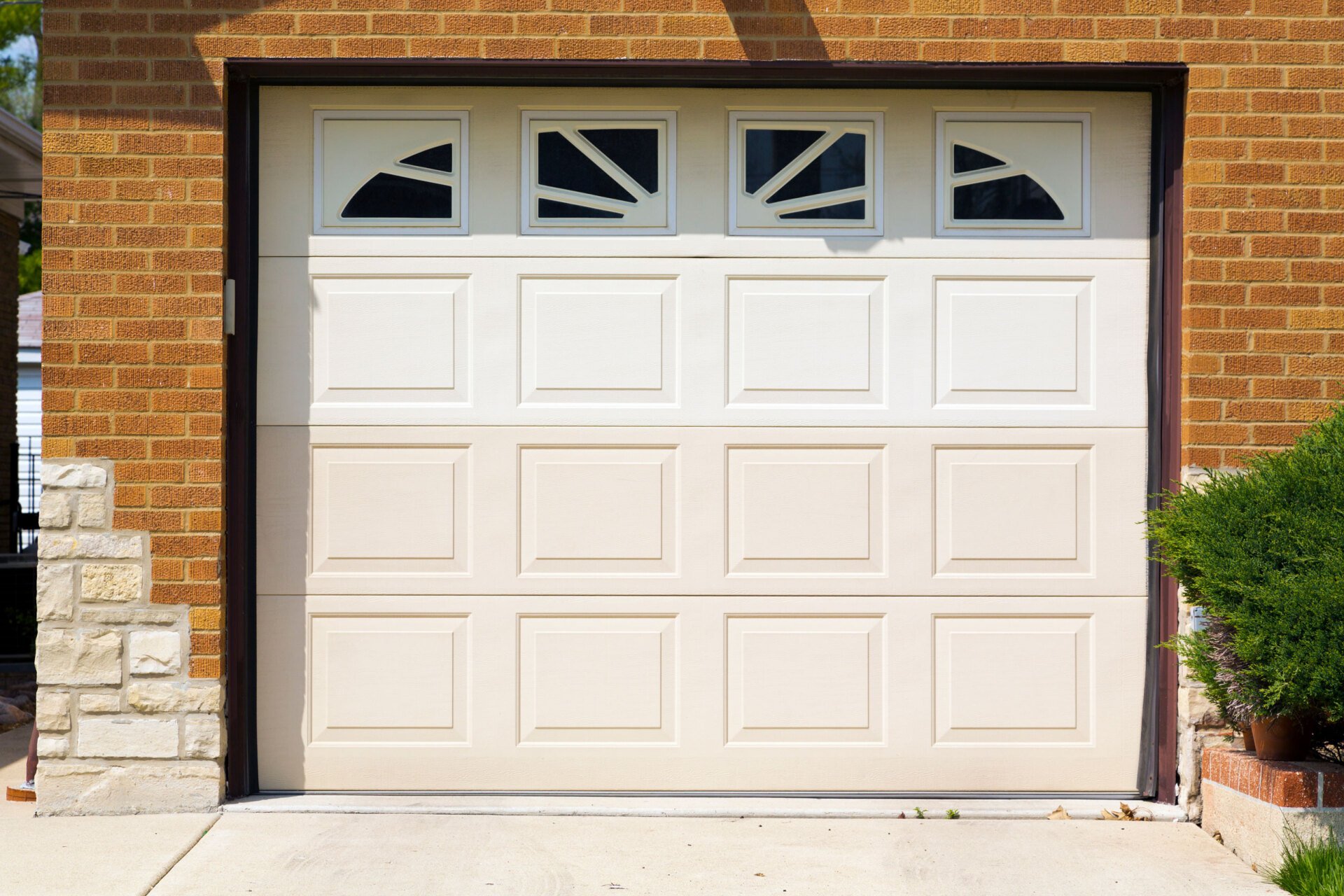 Professional Garage Door Service Westport, MA D & D Overhead Garage