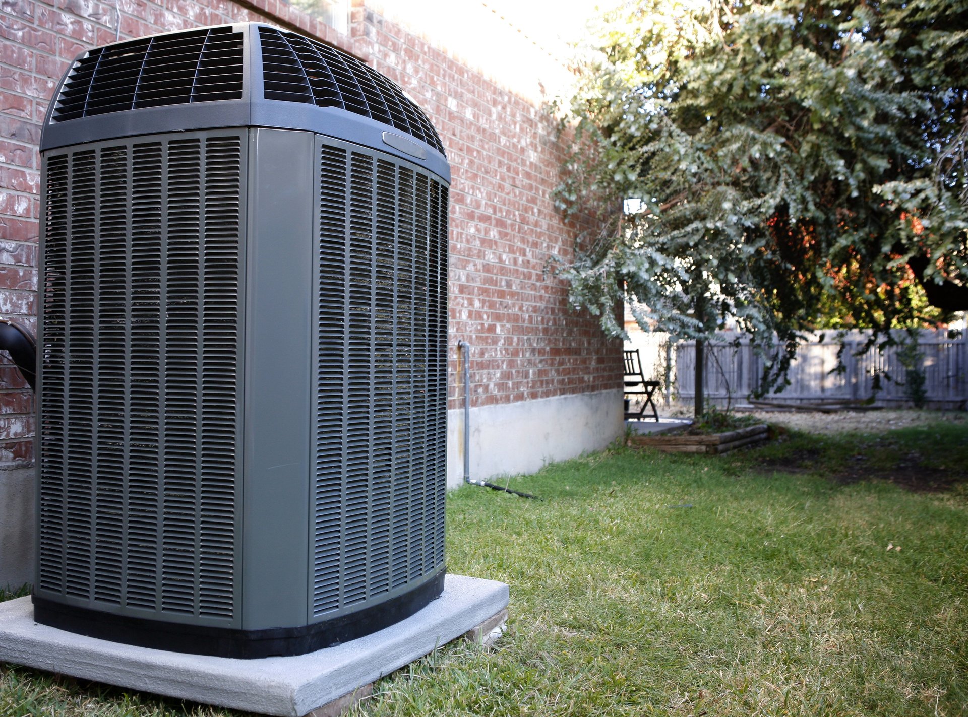 Baton Rouge Residential Air Conditioner Service Should You Repair or