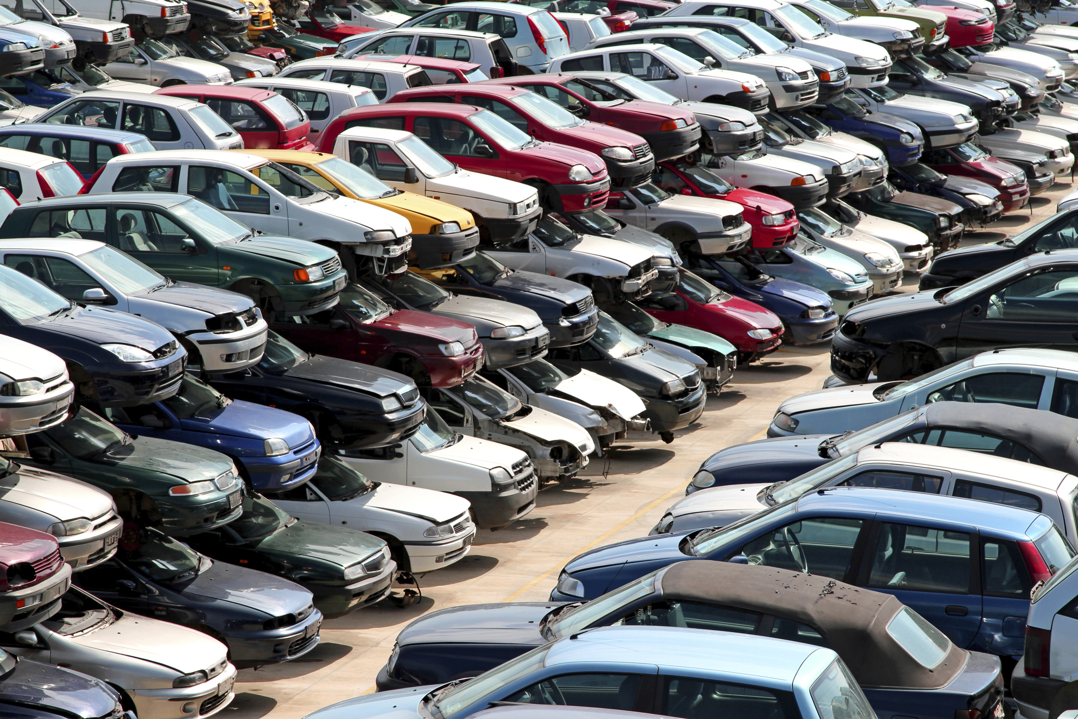 junk-car-yard-broken-car-collection