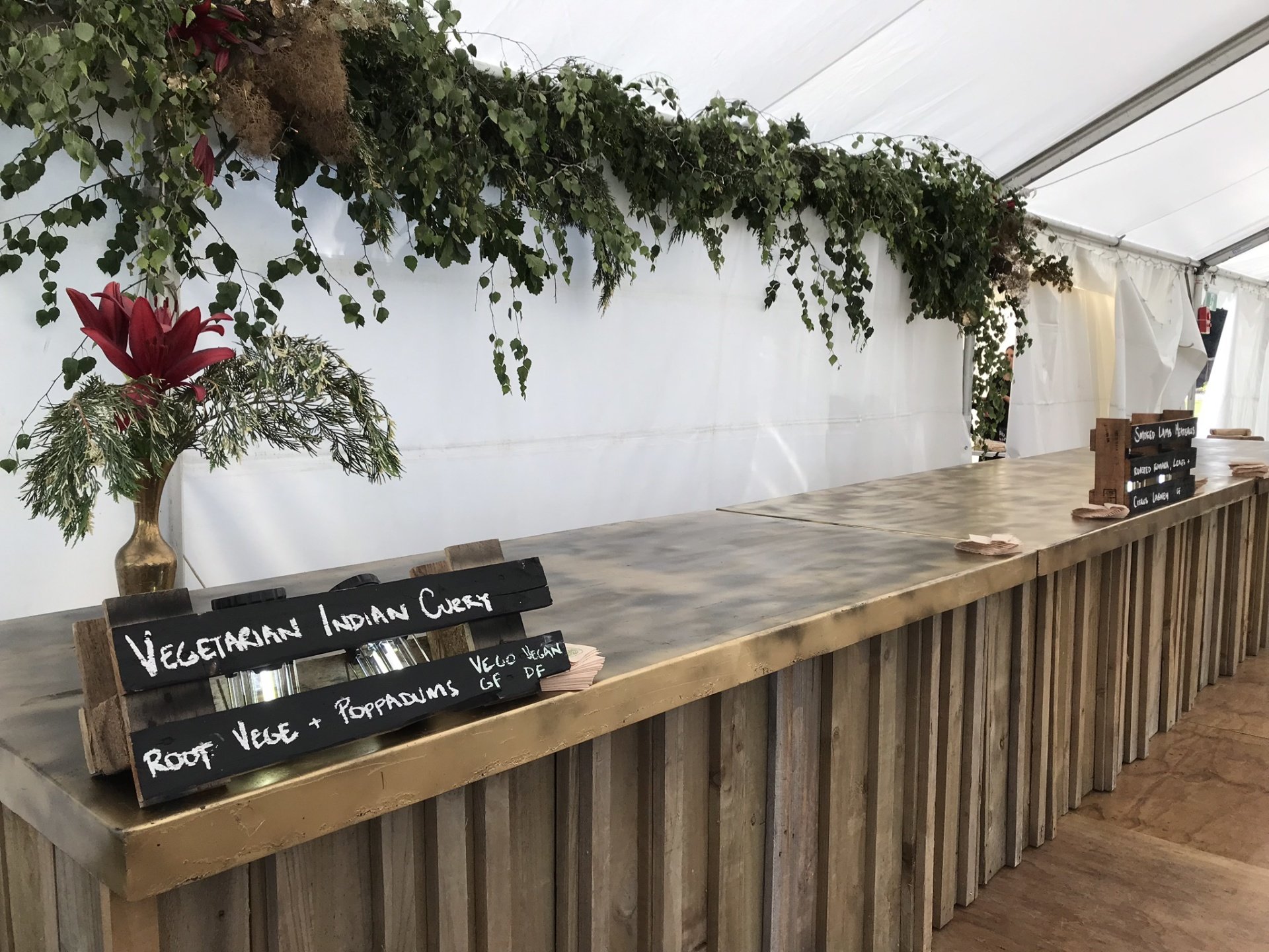 Wood Pallet Bars for Hire v events