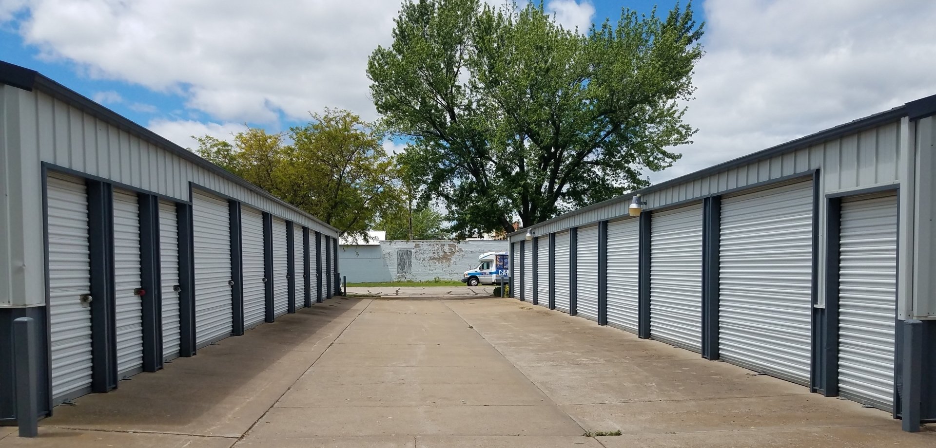 Mini Storage Salina, KS A1 MiniStorage 7858235429