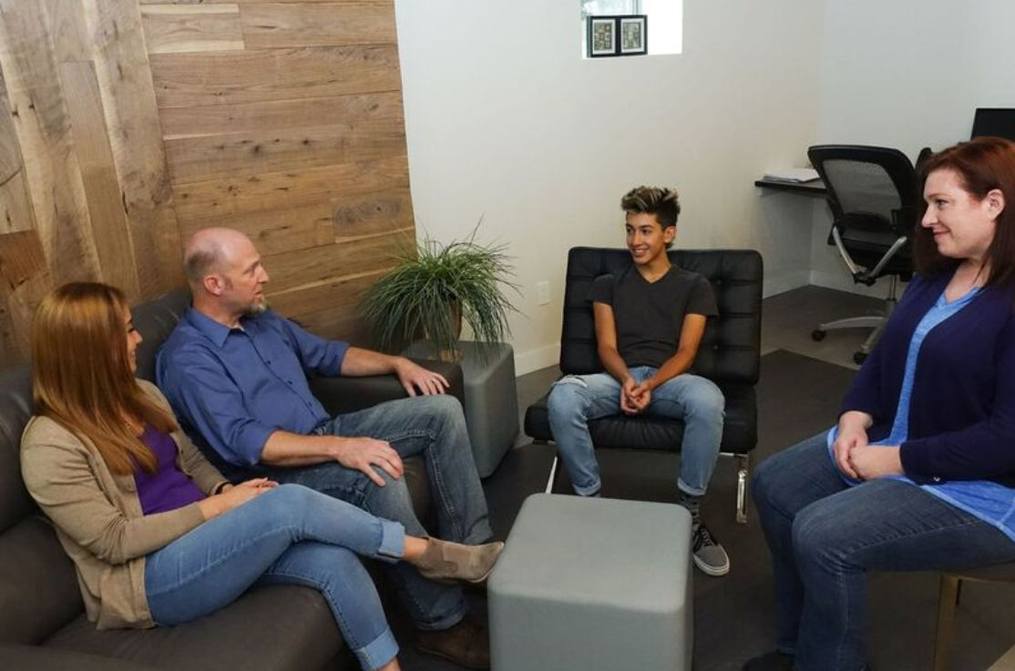 Youth Psychiatric Help in Utah LifeLine for Youth