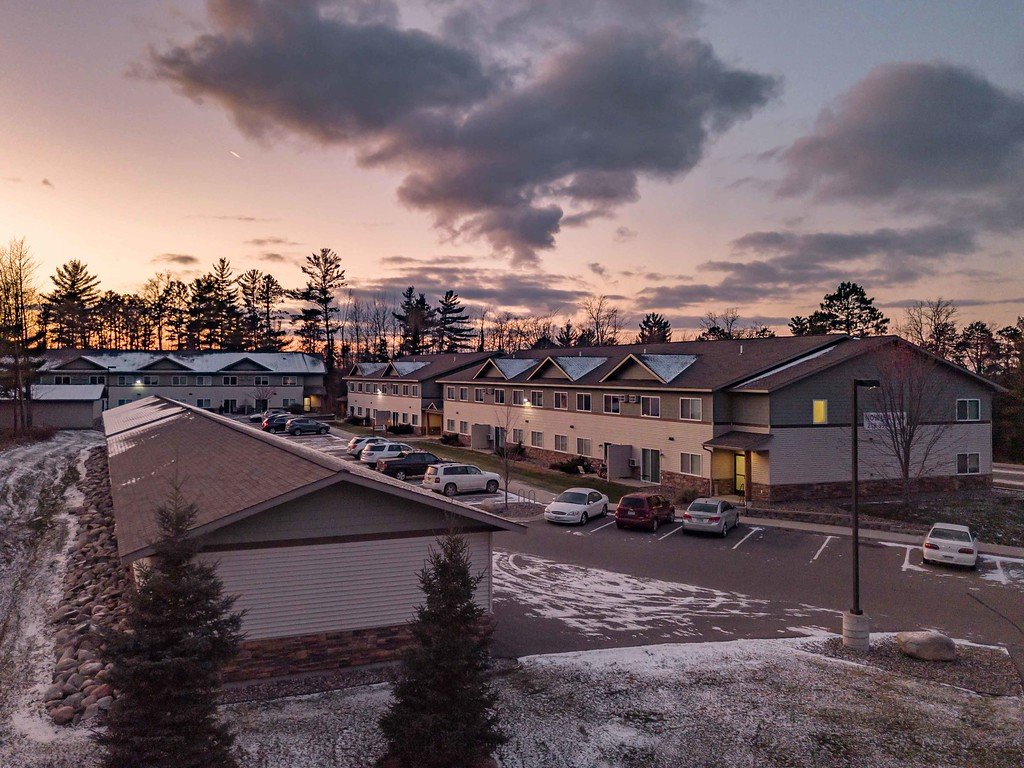 Lakewood Heights Apartments in Grand Rapids, MN