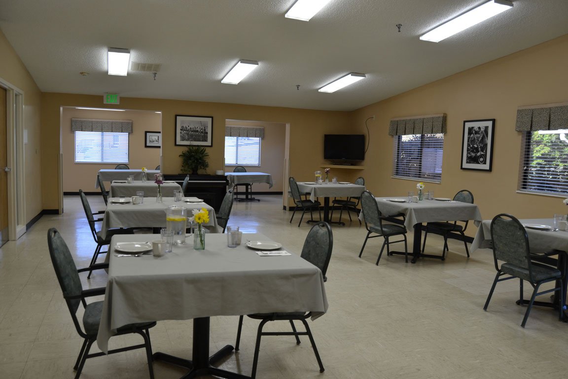 Gallery Hancock Manor Health and Rehabilitation