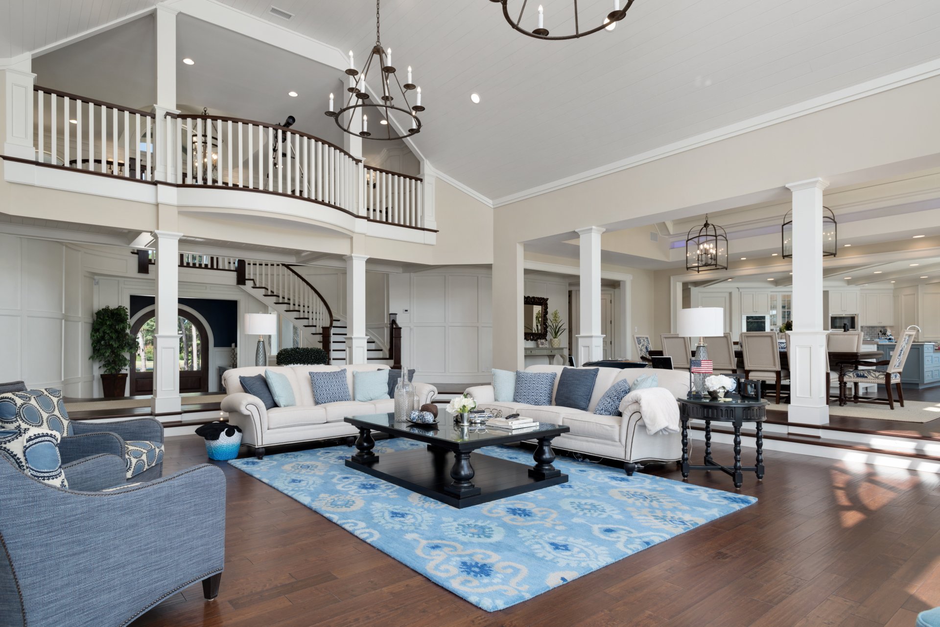 6005 Martins Point Luxury Estate in Martins Point For Sale