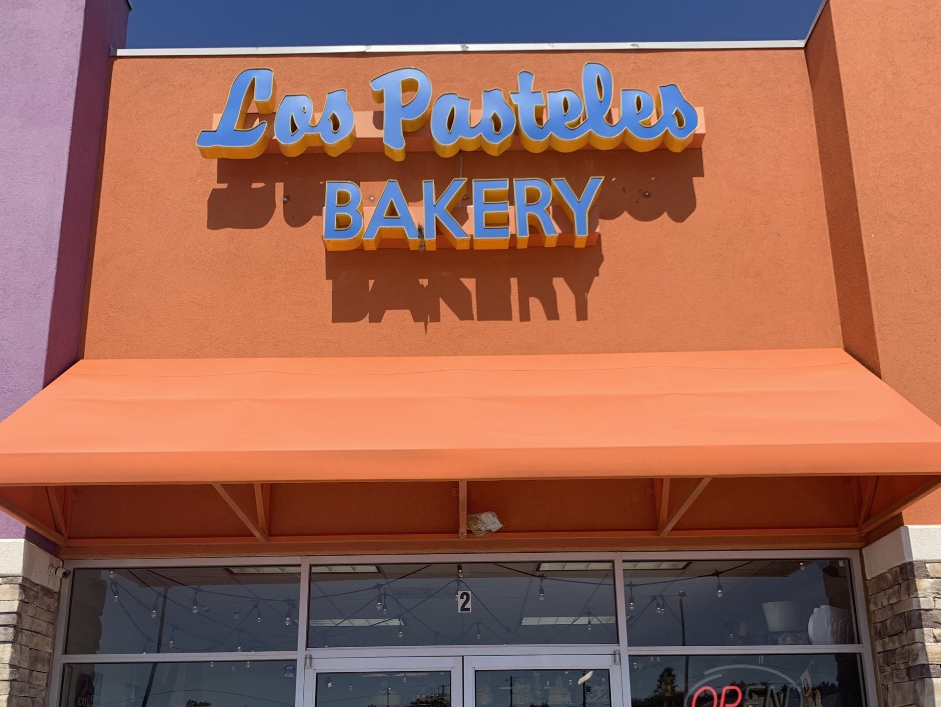 Los Pasteles Bakery Laredo, TX Contact Us
