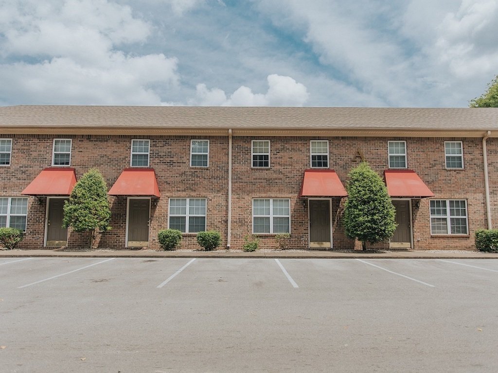 Riverwood Townhomes at 1114 Brockley Way, Bowling Green, KY.
