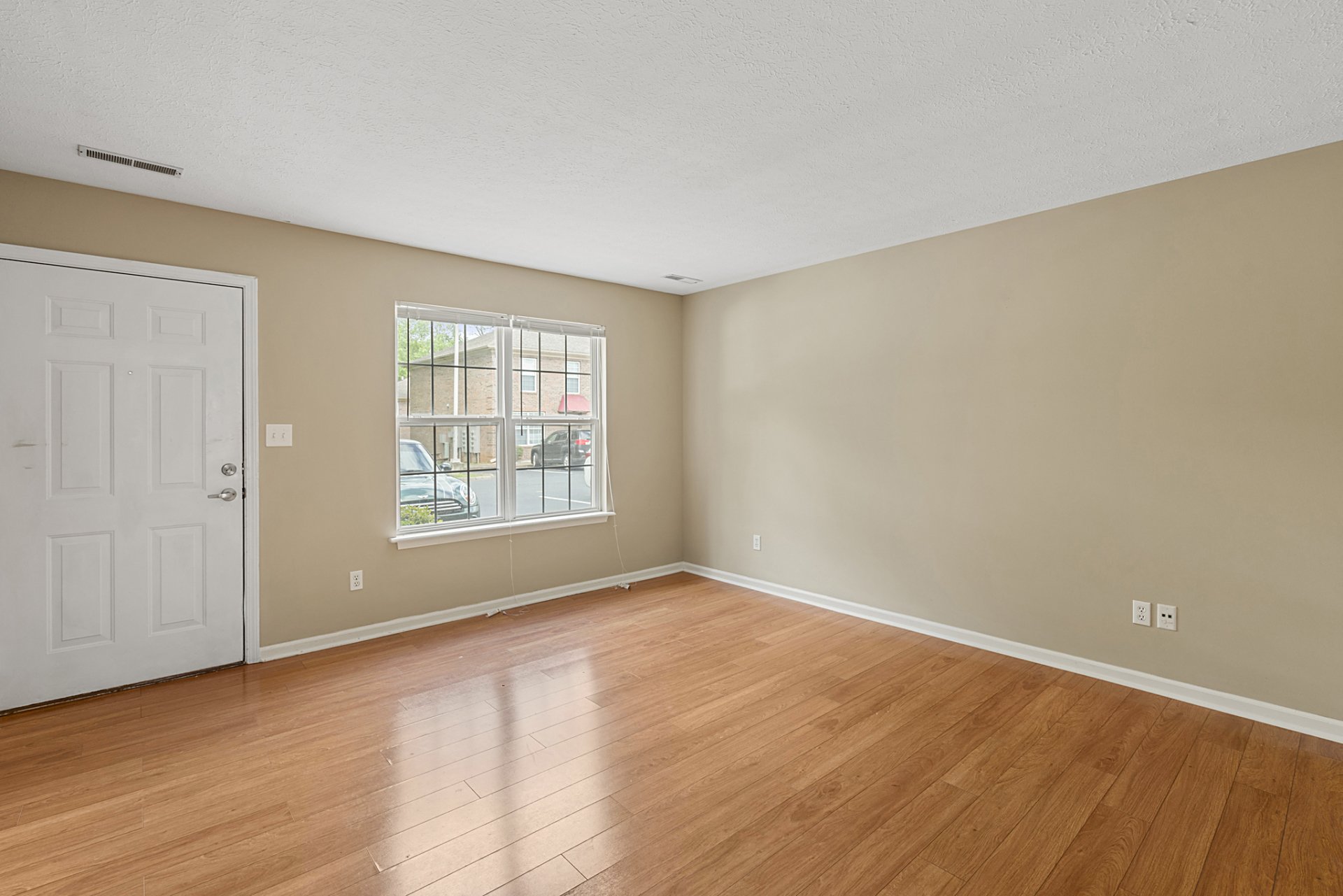 Riverwood Townhomes at 1114 Brockley Way, Bowling Green, KY.