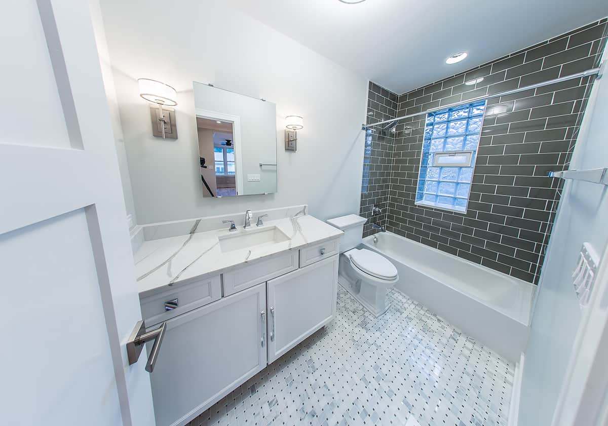 Chicago Bathroom Remodeling Experts Barts Remodeling & Construction, Inc.