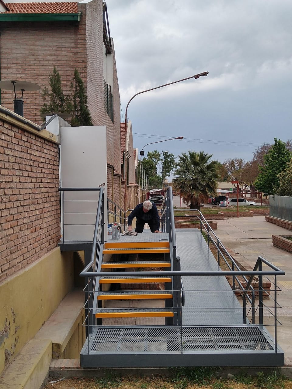 BI-G CONSTRUCCIONES Y SERVICIOS S.R.L.