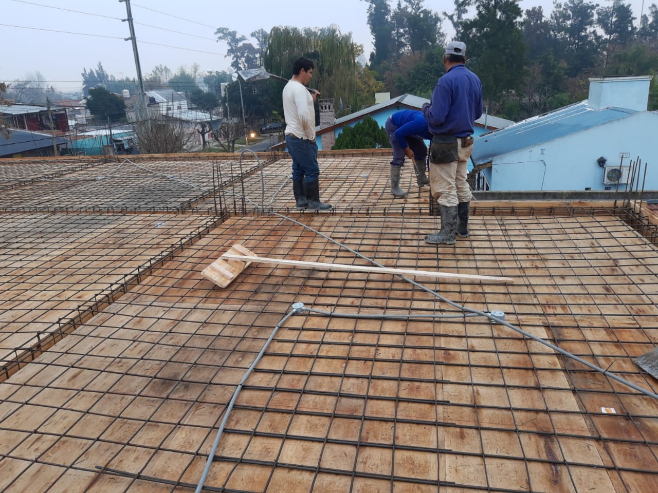 BI-G CONSTRUCCIONES Y SERVICIOS S.R.L.