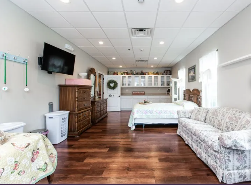 Nursing Home Rooms Senior Bedrooms O'Fallon Shiloh Belleville