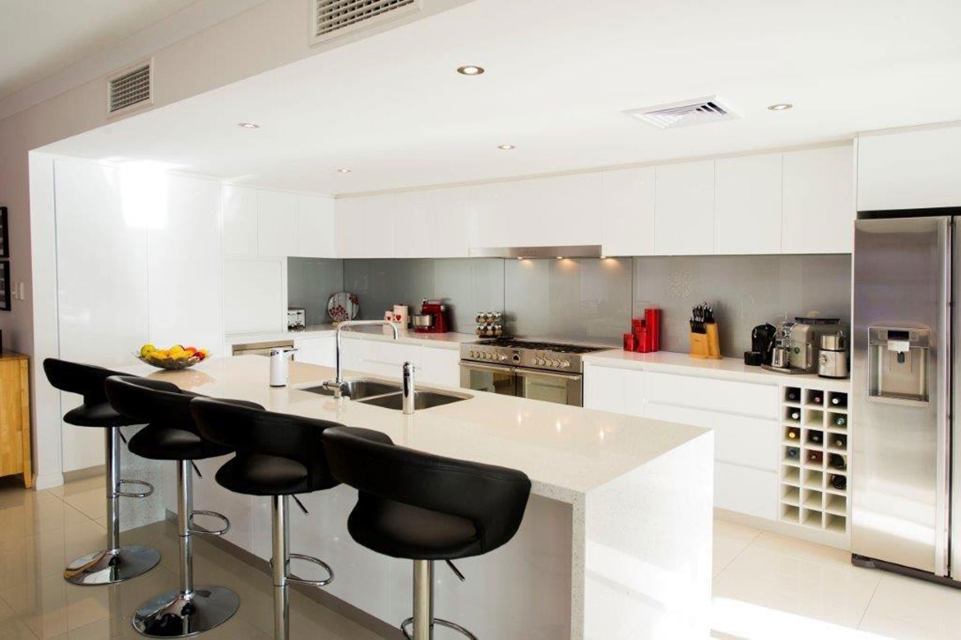 white modern kitchen