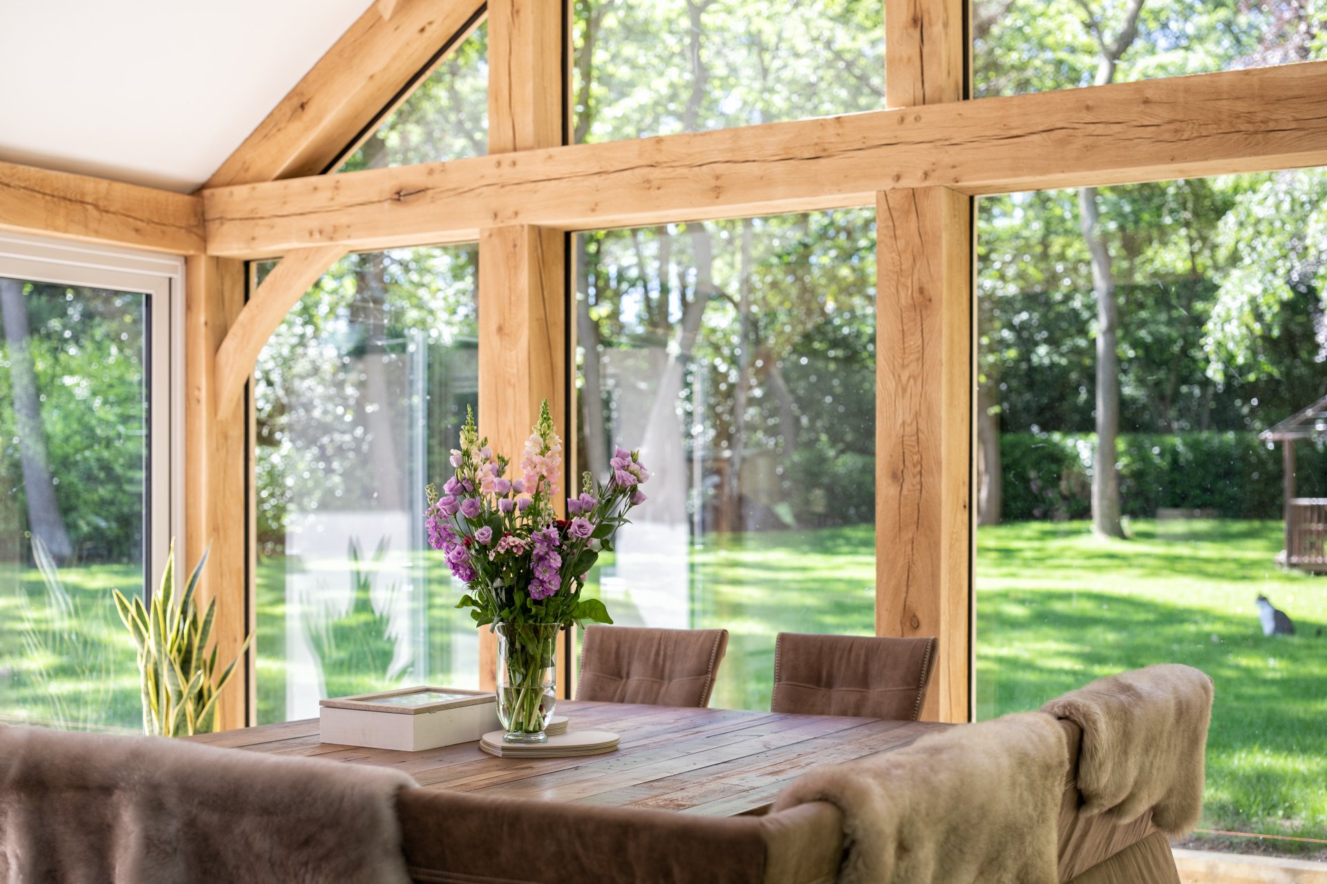 N&J Design Ltd Architecture + Planning Oak framed buildings