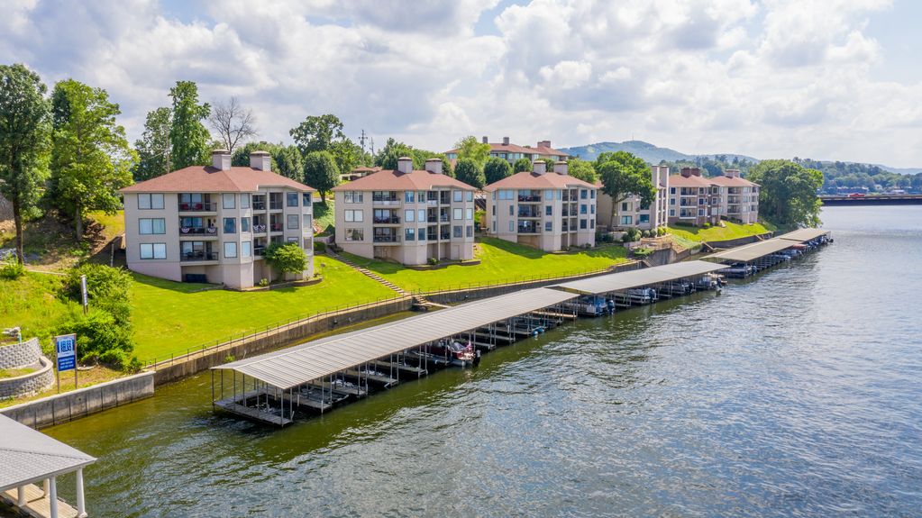 Stoneridge Hot Springs, AR