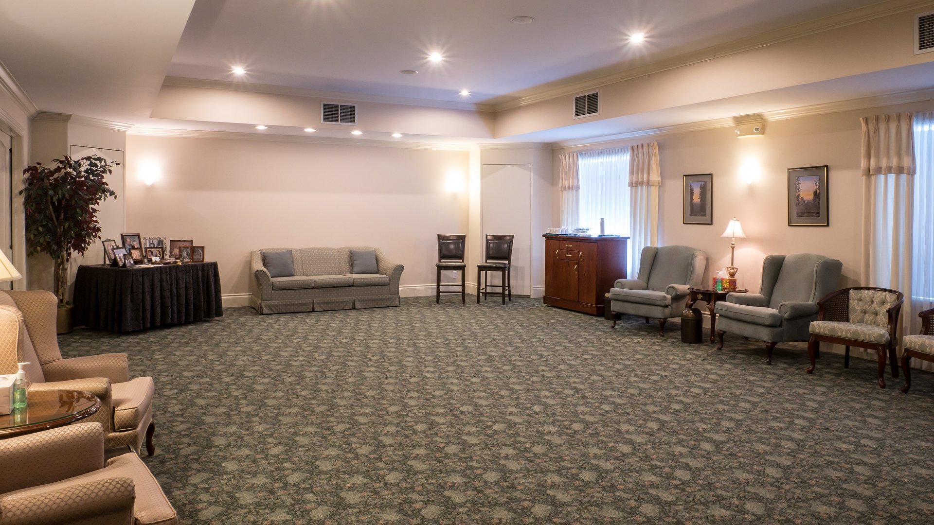 Our Facilities Funeral, Cremations, Celebrations, Receptions KW