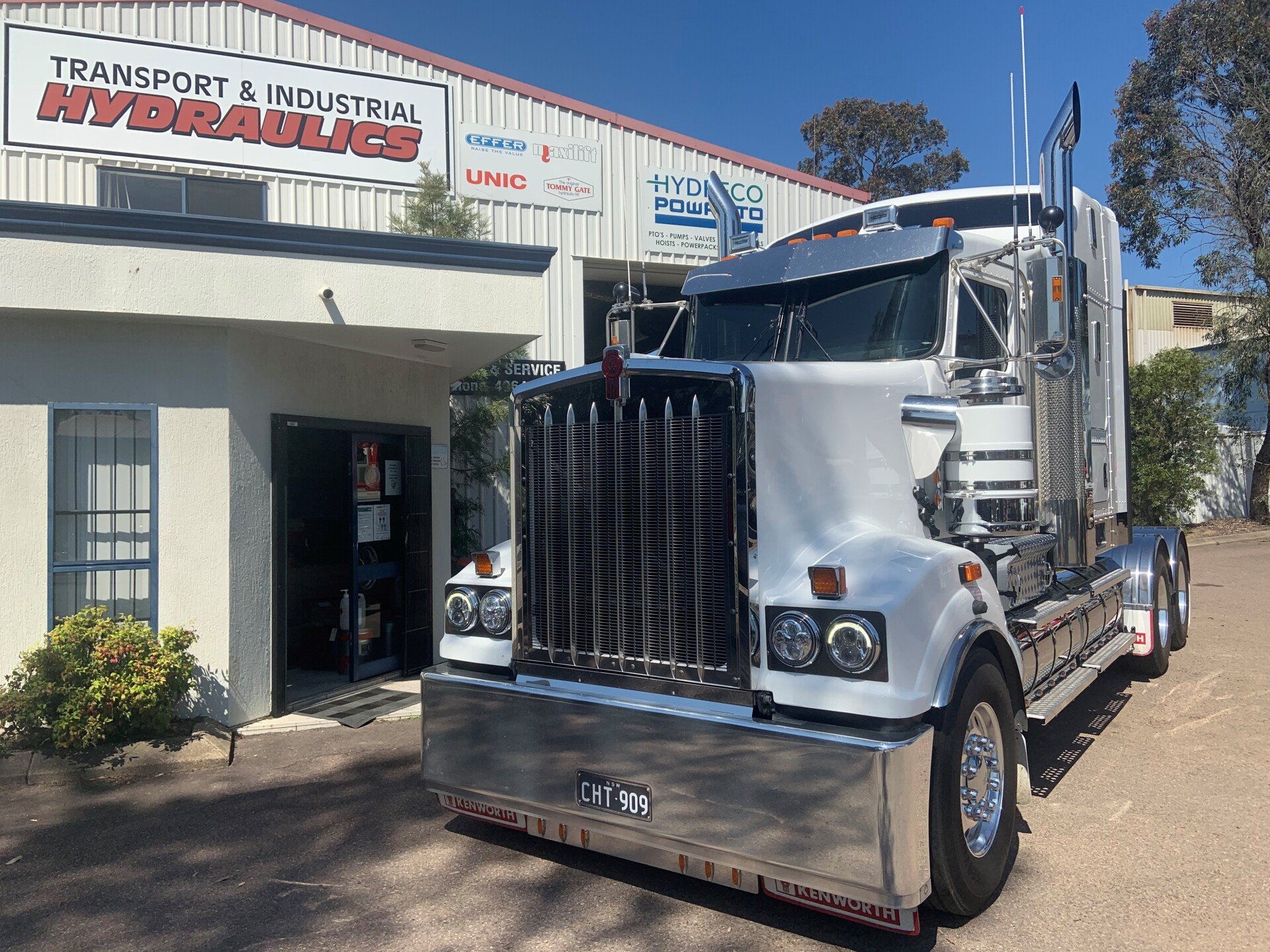 Hydraulics Beresfield Transport & Industrial Hydraulics excellent