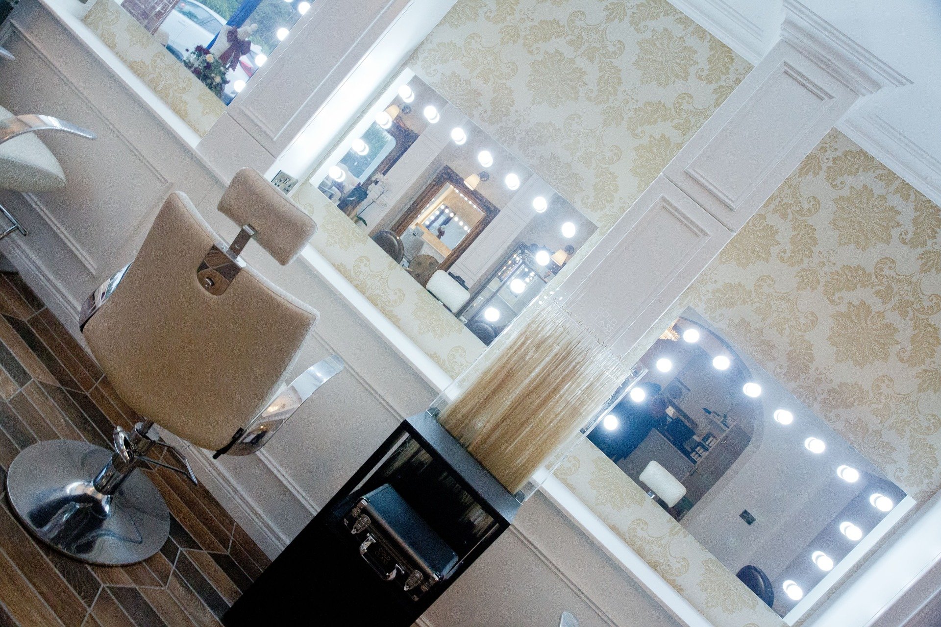 Hair extensions salon, Belfast La Bella Vita Ltd
