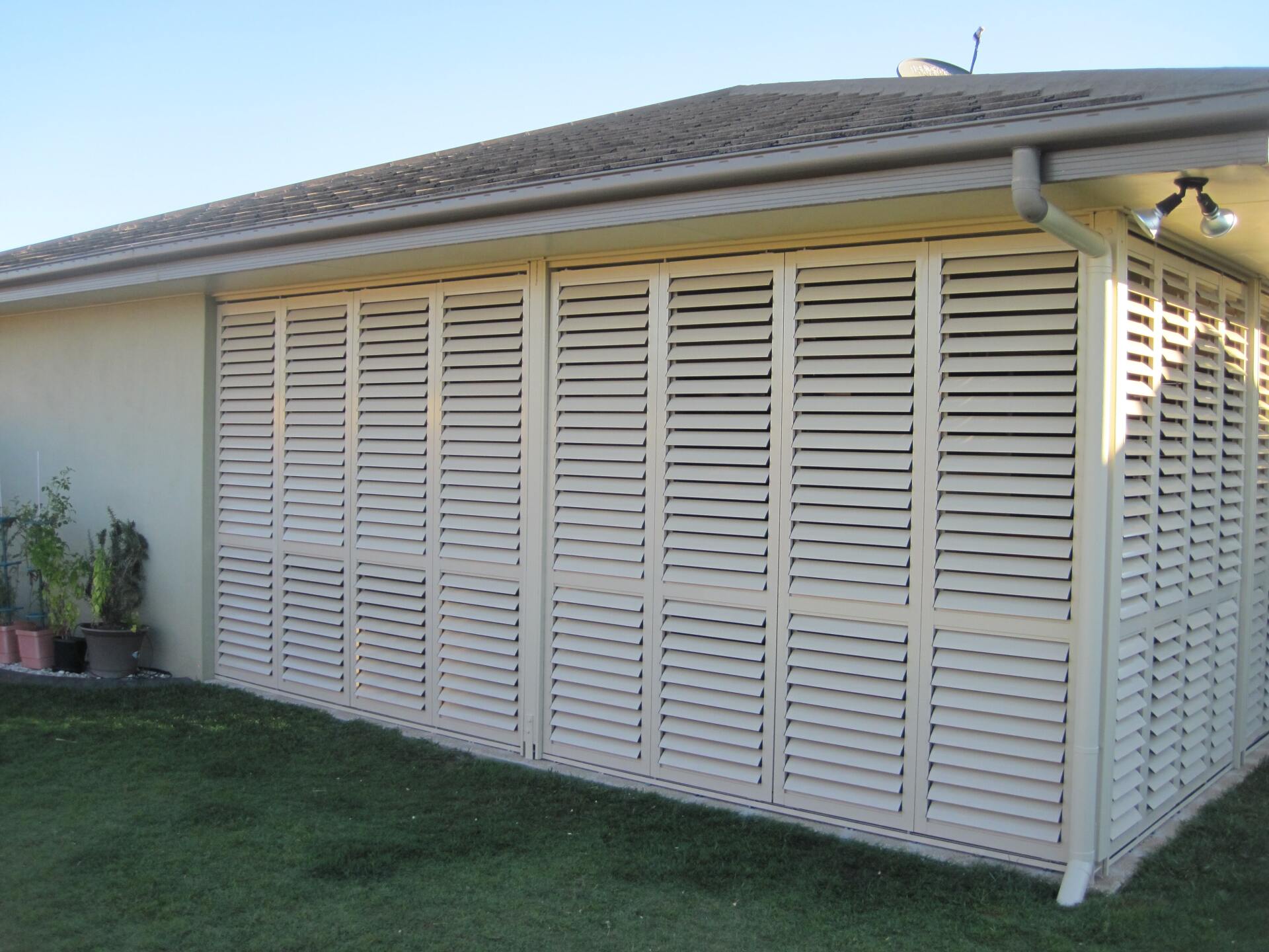 Custom Shutters Mackay Deluxe Shutters & Blinds