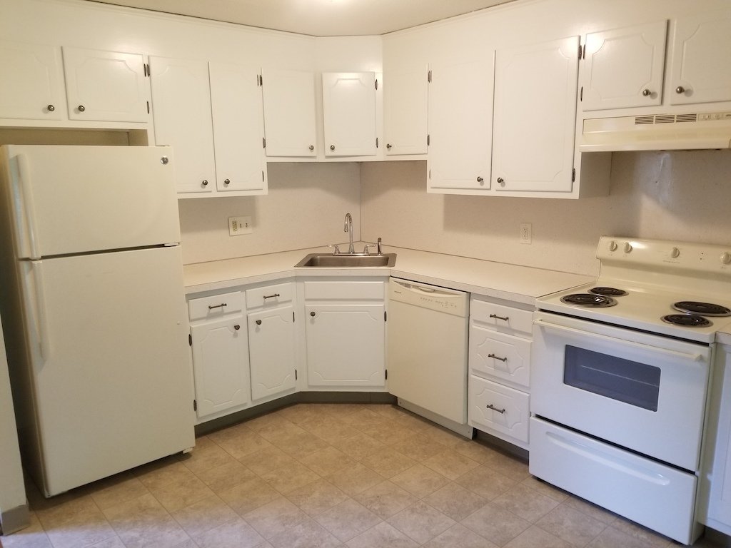 Equity Management Avon Connecticut Horne Ave Apartments