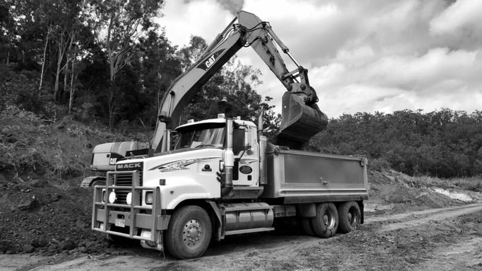 Earthmoving RMS Truck & Plant Hire