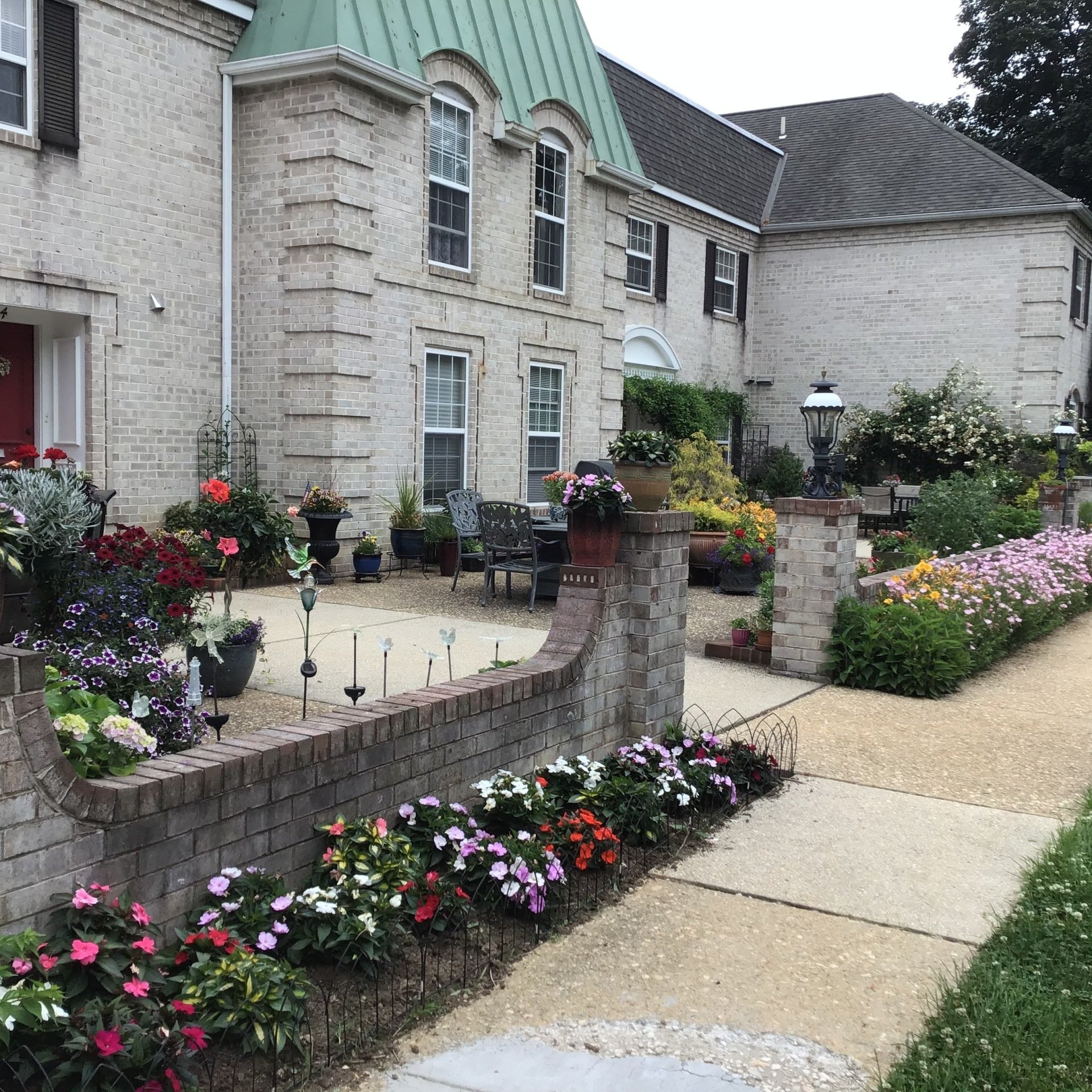 View our apartment online Williamson Square Lancaster, PA