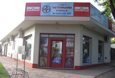 Clínica Veterinaria Parque fachada