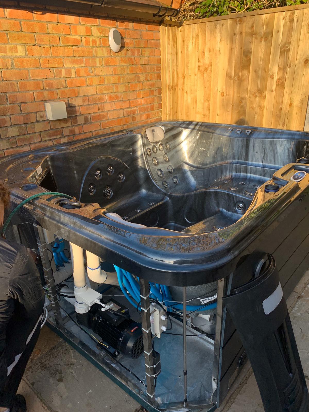 HOT TUB REPAIRS & SERVICING LUSO SPAS EXPERTS