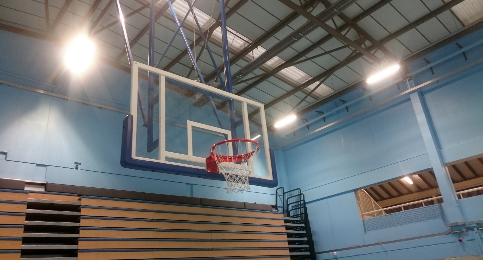 Sports hall equipment and installation